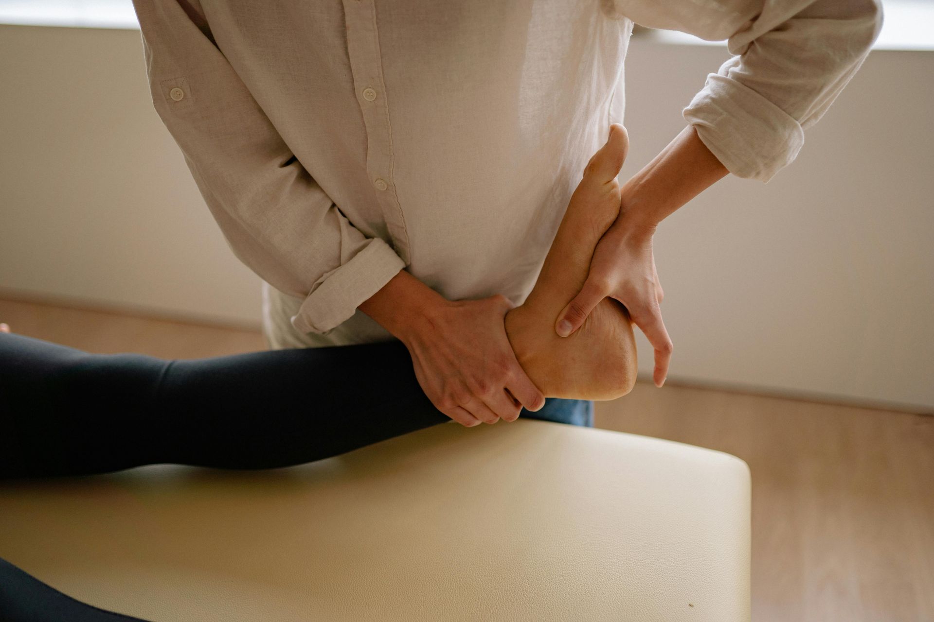 How Some Hip Pain May Be Connected To The Foot